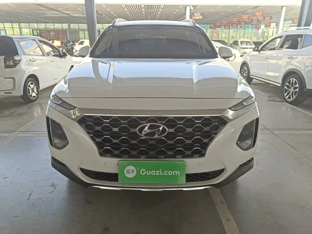 Hyundai Santa Fe — миниатюра 3