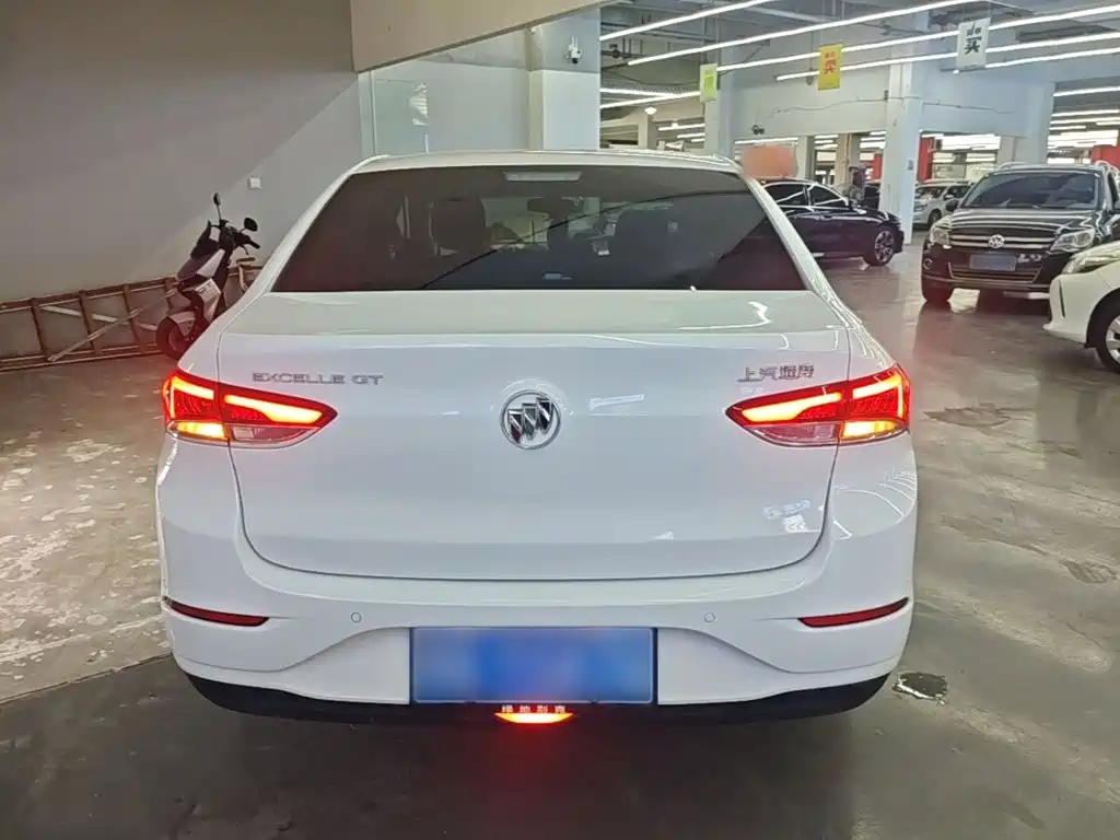 Buick Excelle — миниатюра 6
