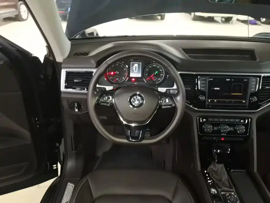 Volkswagen Teramont — миниатюра 11