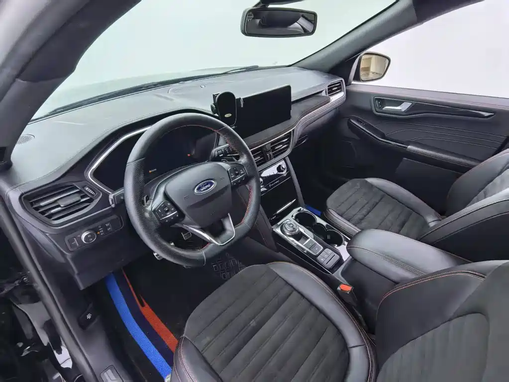 Ford Escape — миниатюра 7