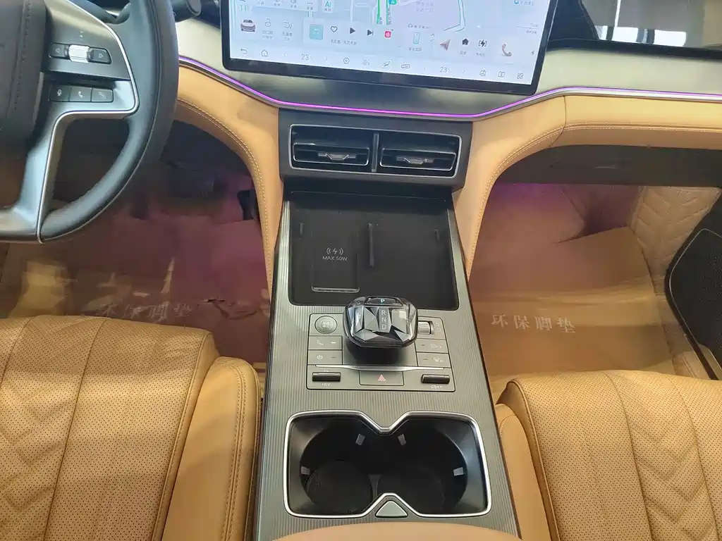 BYD L DM-i — миниатюра 9