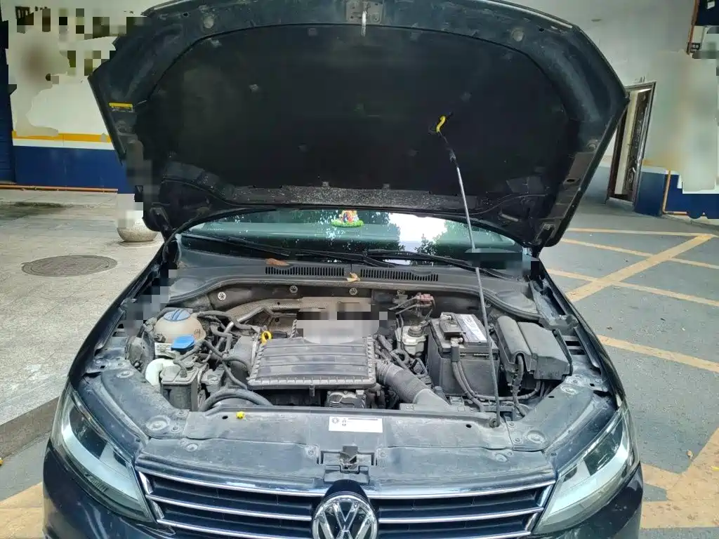Volkswagen Sagitar — миниатюра 16