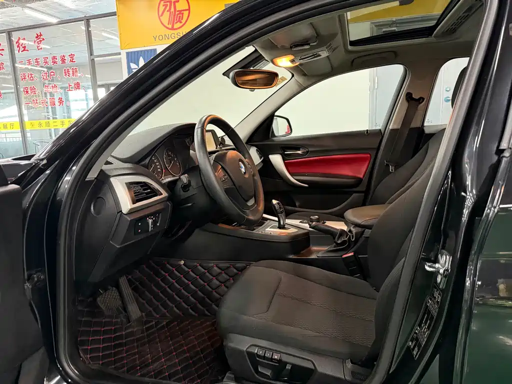 BMW 1 Series (Import) 118i Leading Type, фото 4