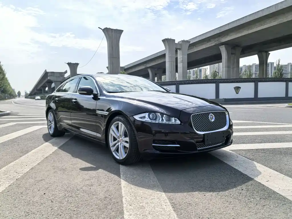 Jaguar XJ 2015 XJL 3.0 SC Premium
