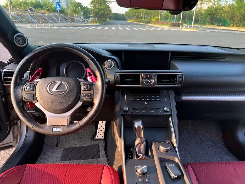 Lexus IS — фотографии объявления, Фото 15