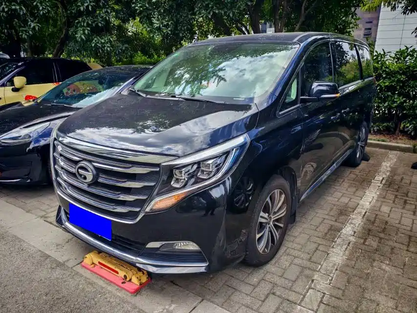 GAC Motor Trumpchi M8