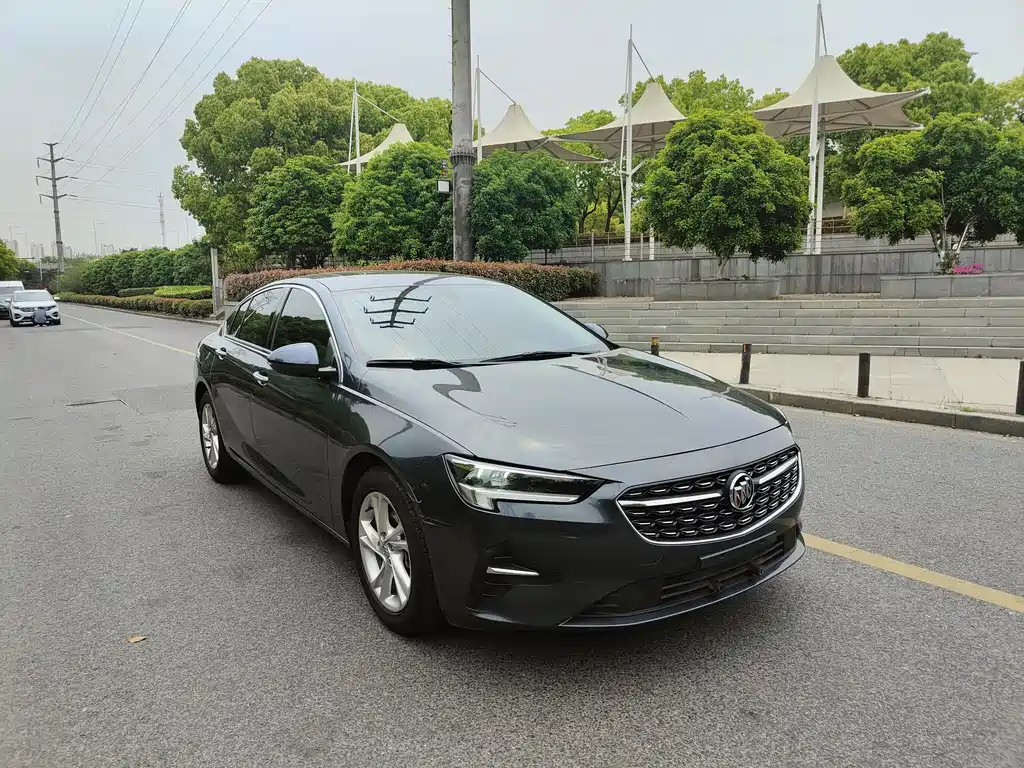 Buick Regal 2022 552T Smart