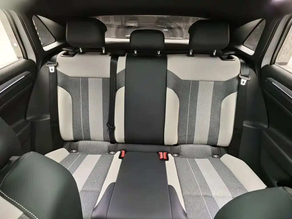 Volkswagen ID.4 Crozz — миниатюра 13