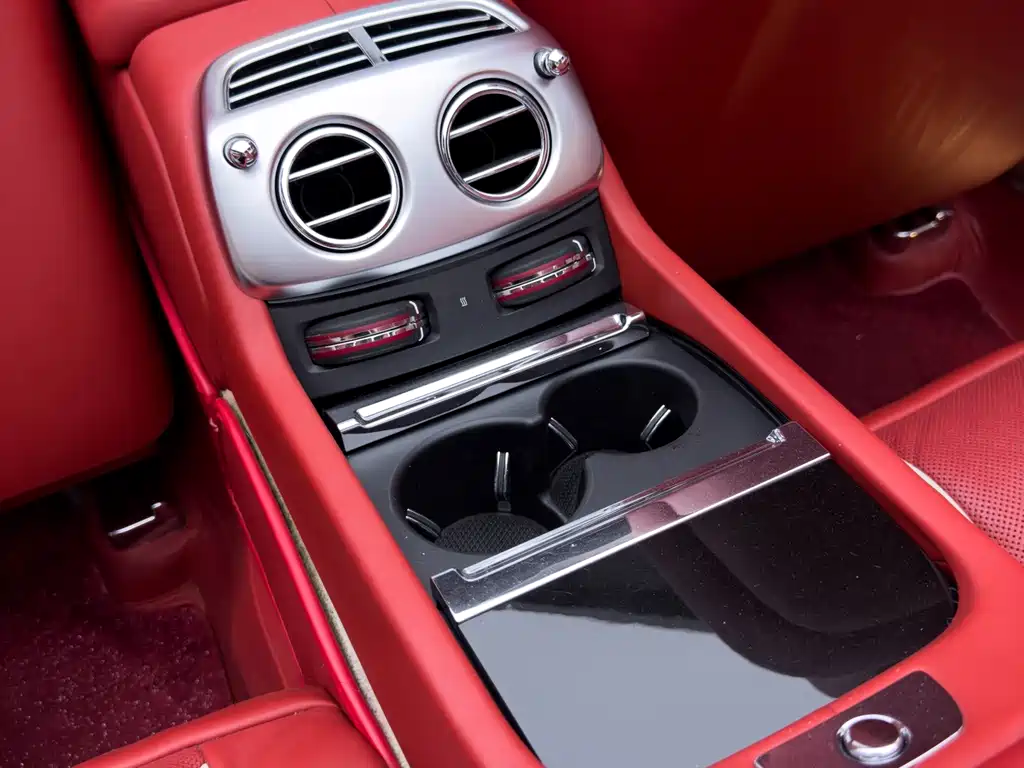 Rolls-Royce Dawn — миниатюра 28