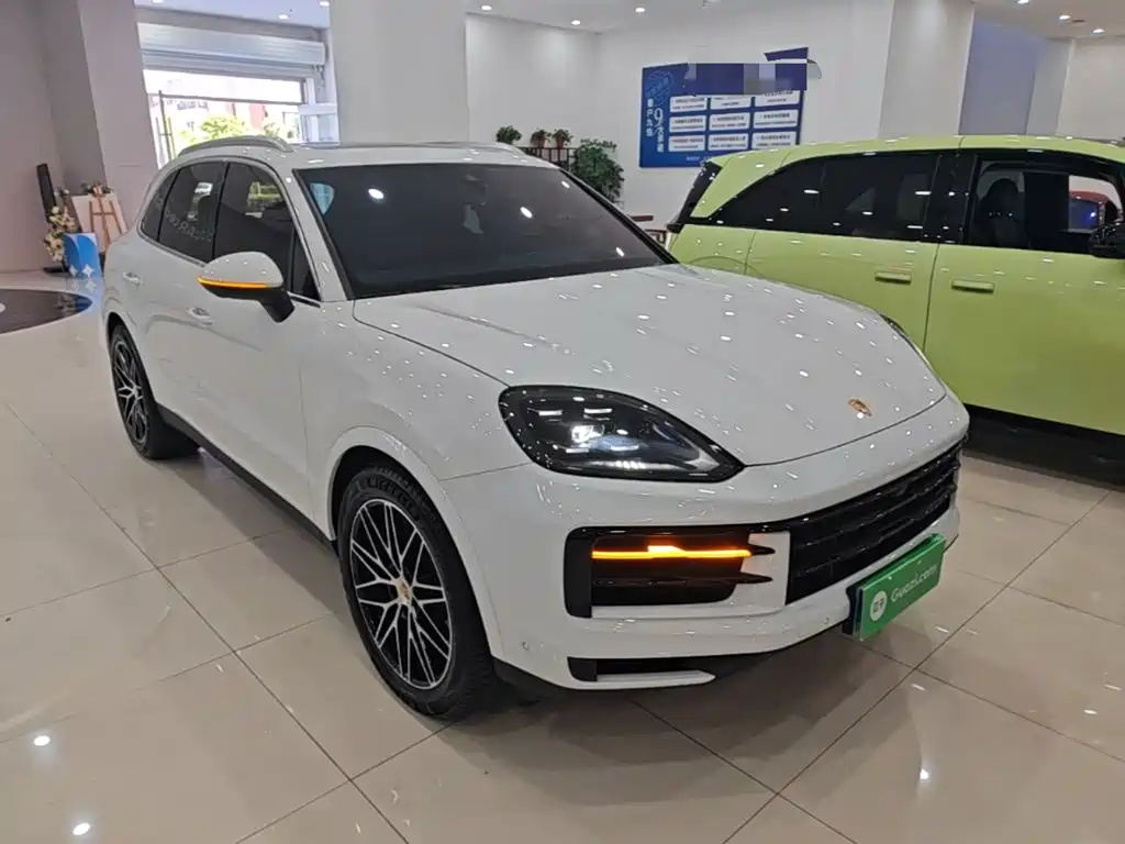 Porsche Cayenne — миниатюра 4