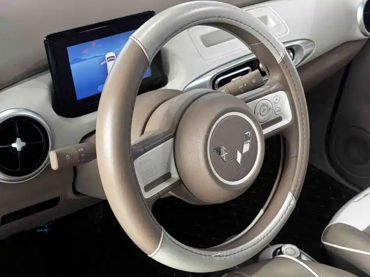 Wuling Mini EV MINIEV 2025