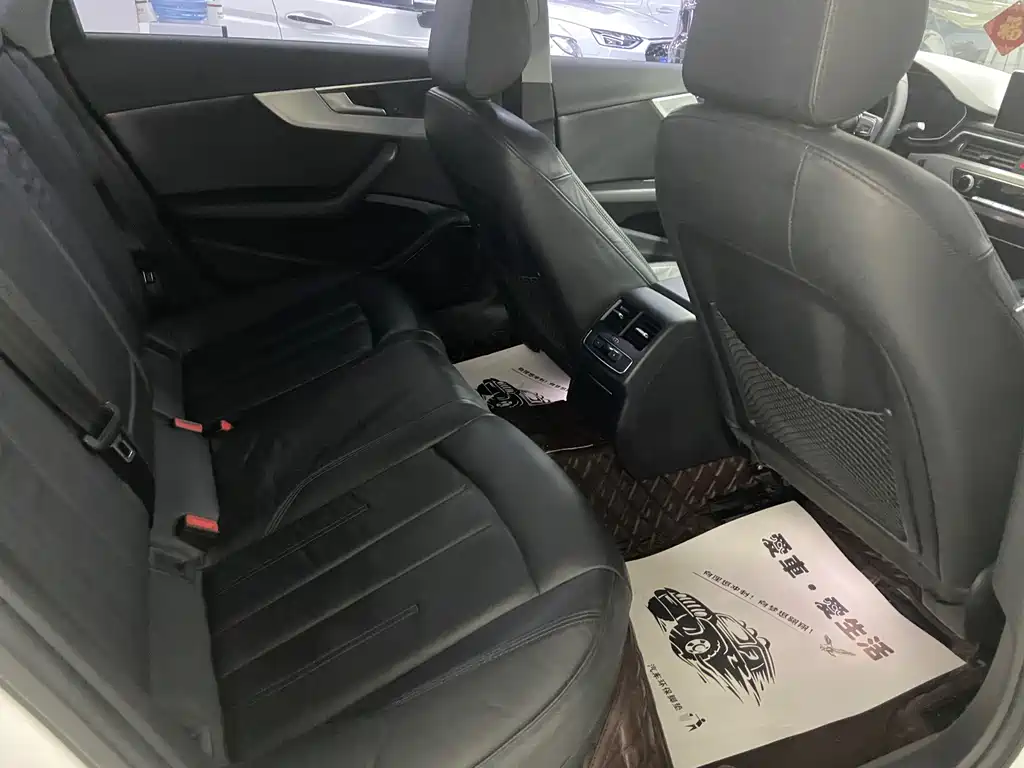 Audi A4L — миниатюра 9