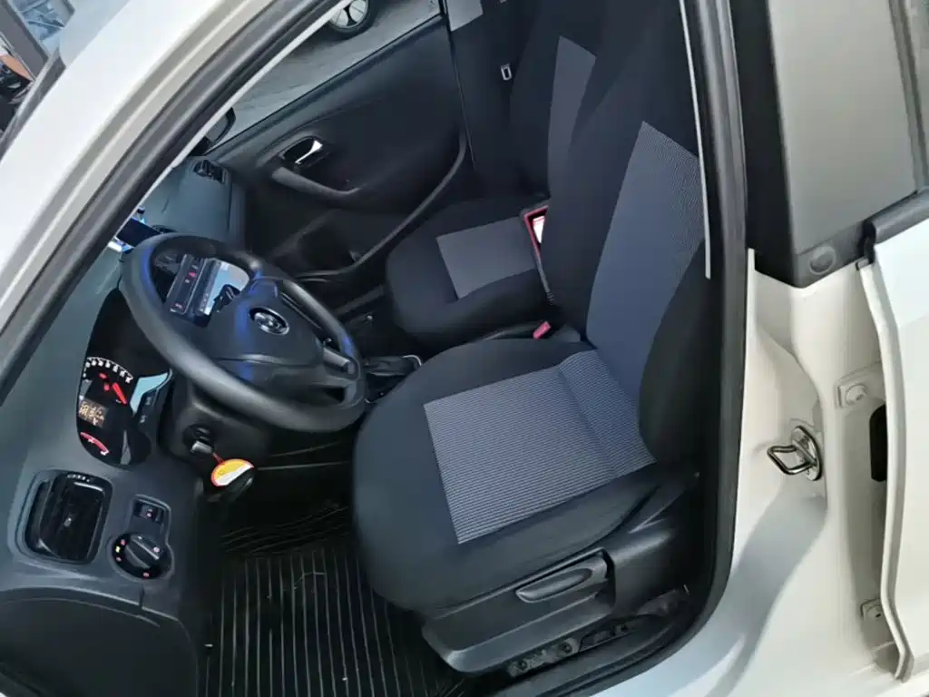 Volkswagen Polo — миниатюра 15