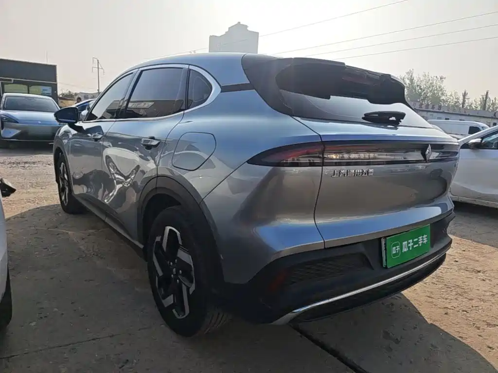 Baojun Yunhai — миниатюра 5