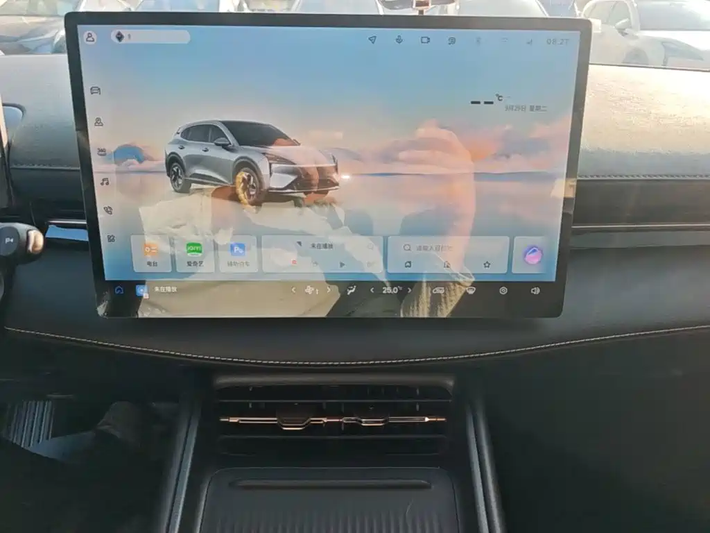 Baojun Yunhai — миниатюра 13