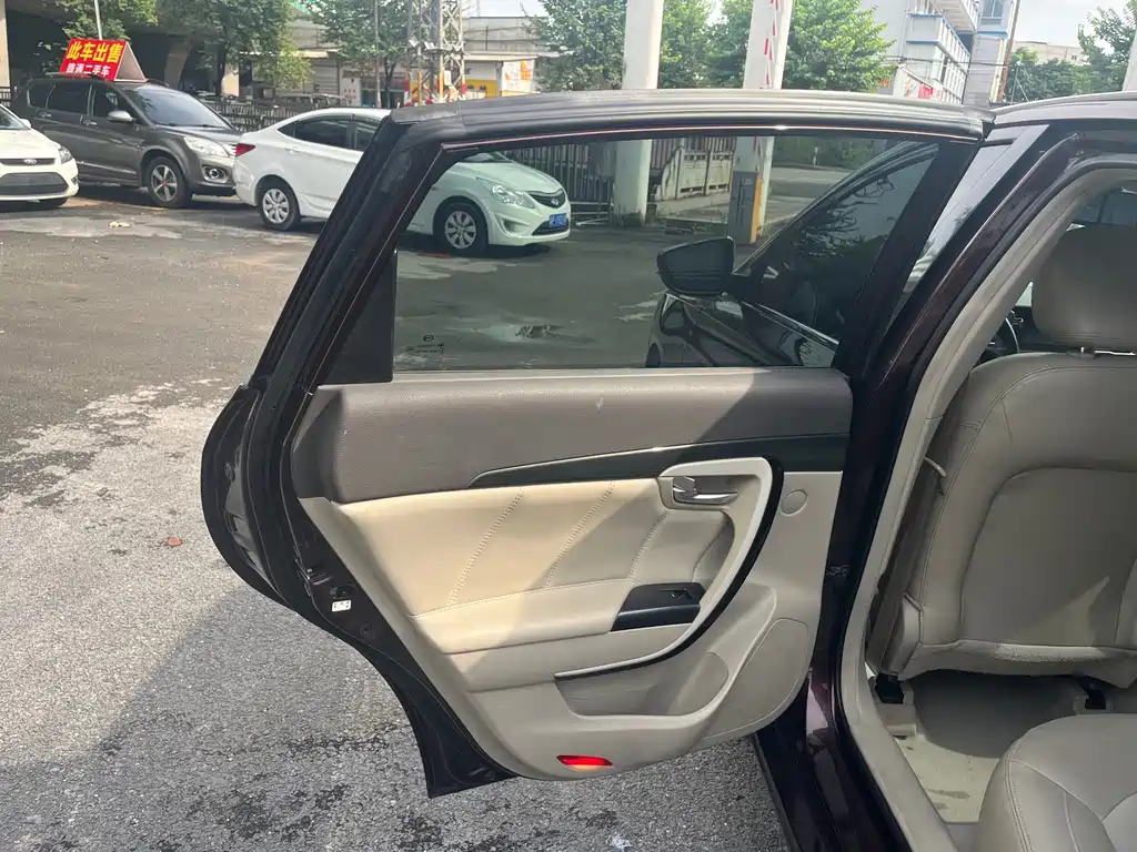 GAC Motor GA6 1.8T DCT Comfort Type, фото 12