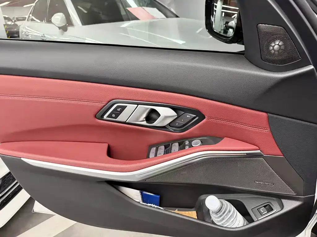 BMW 3 Series — миниатюра 4