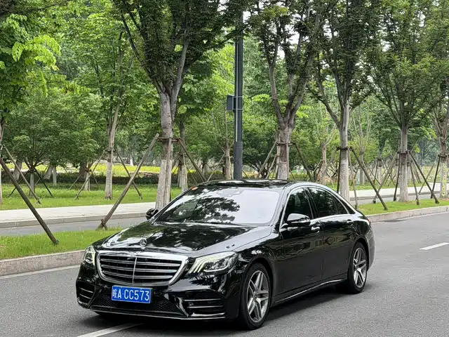 Mercedes-Benz S-Class — фото 1