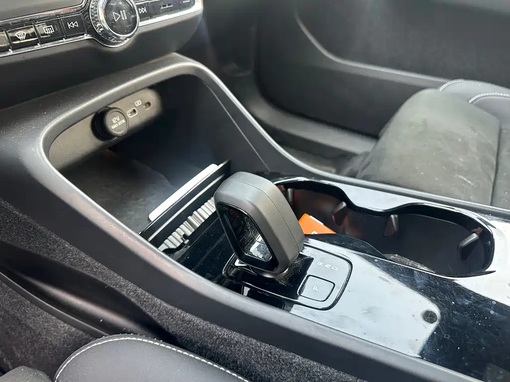 VOLVO XC40 NEW ENERGY