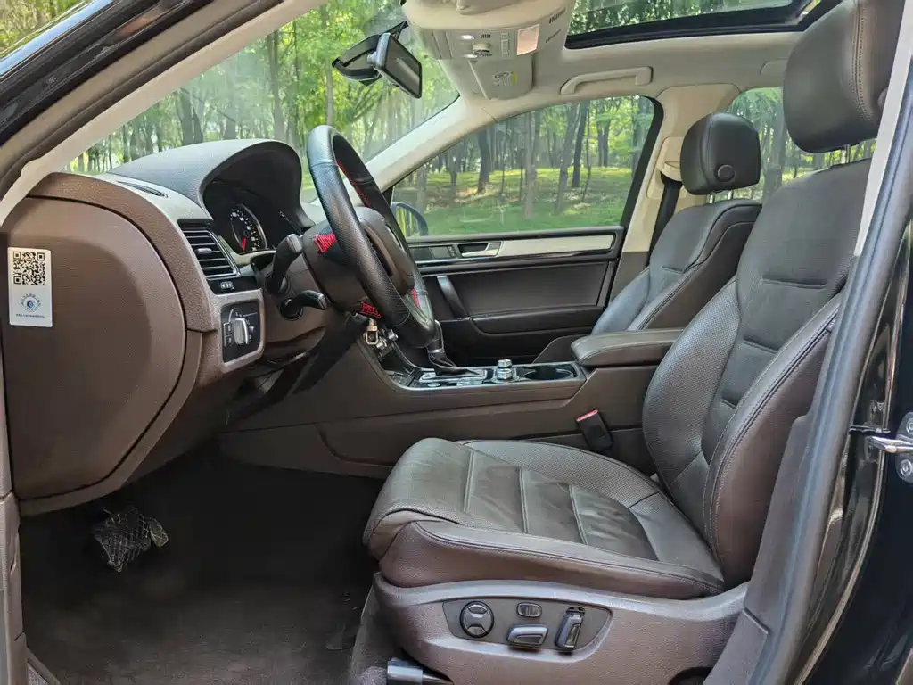 Volkswagen Touareg — миниатюра 6