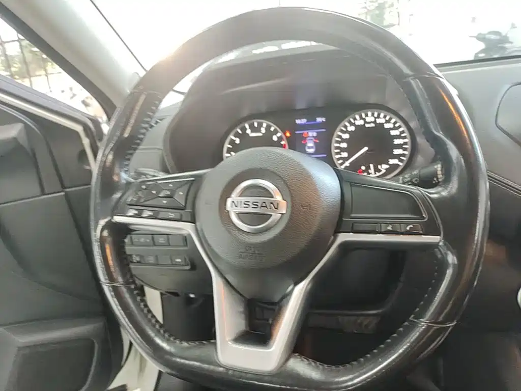 Nissan Sylphy — миниатюра 11