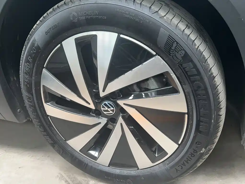 Volkswagen Viloran 2022 380TSI Luxury Pro 7 мест