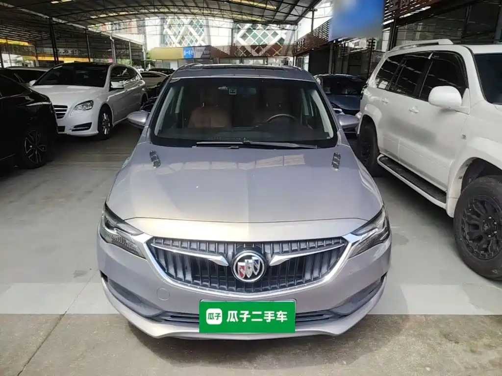 Buick GL6 — миниатюра 3
