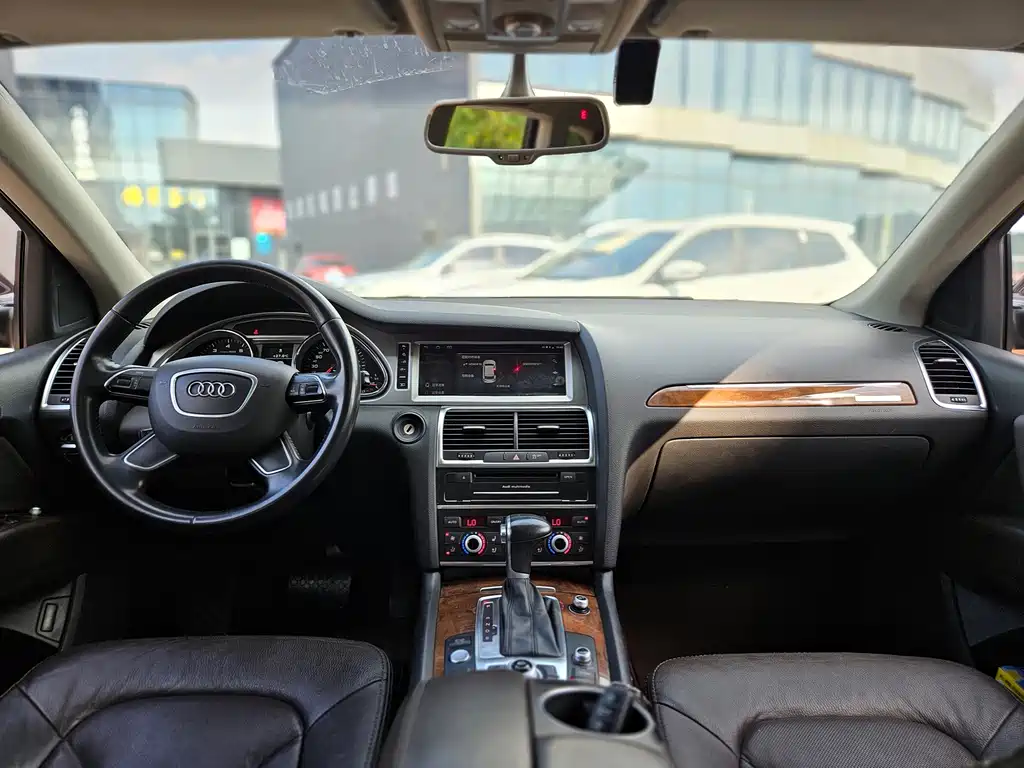 Audi Q7 — миниатюра 19