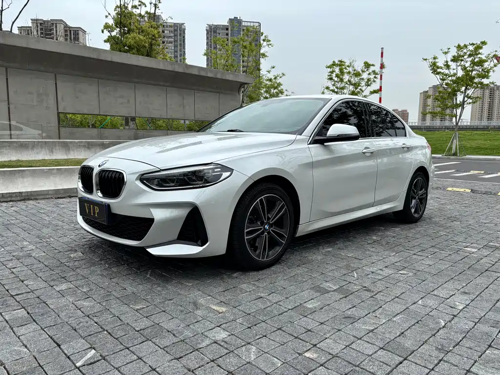 BMW 1 Series 2023