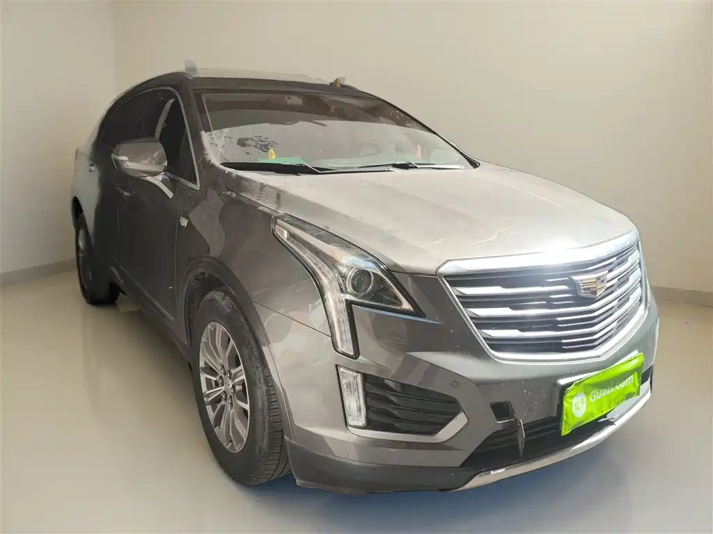 CADILLAC XT5