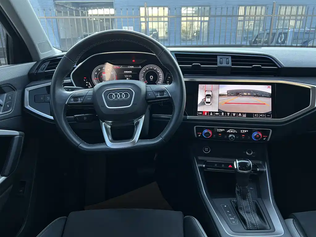 Audi Q3 — миниатюра 13