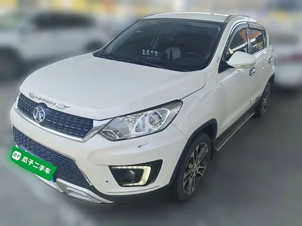 BAIC Senova X35 — миниатюра 3
