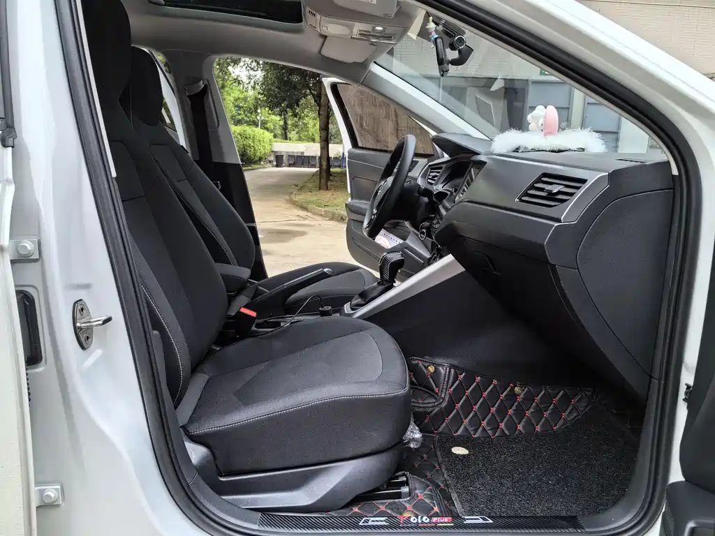 Volkswagen Polo 2019 Plus 1.5L AT
