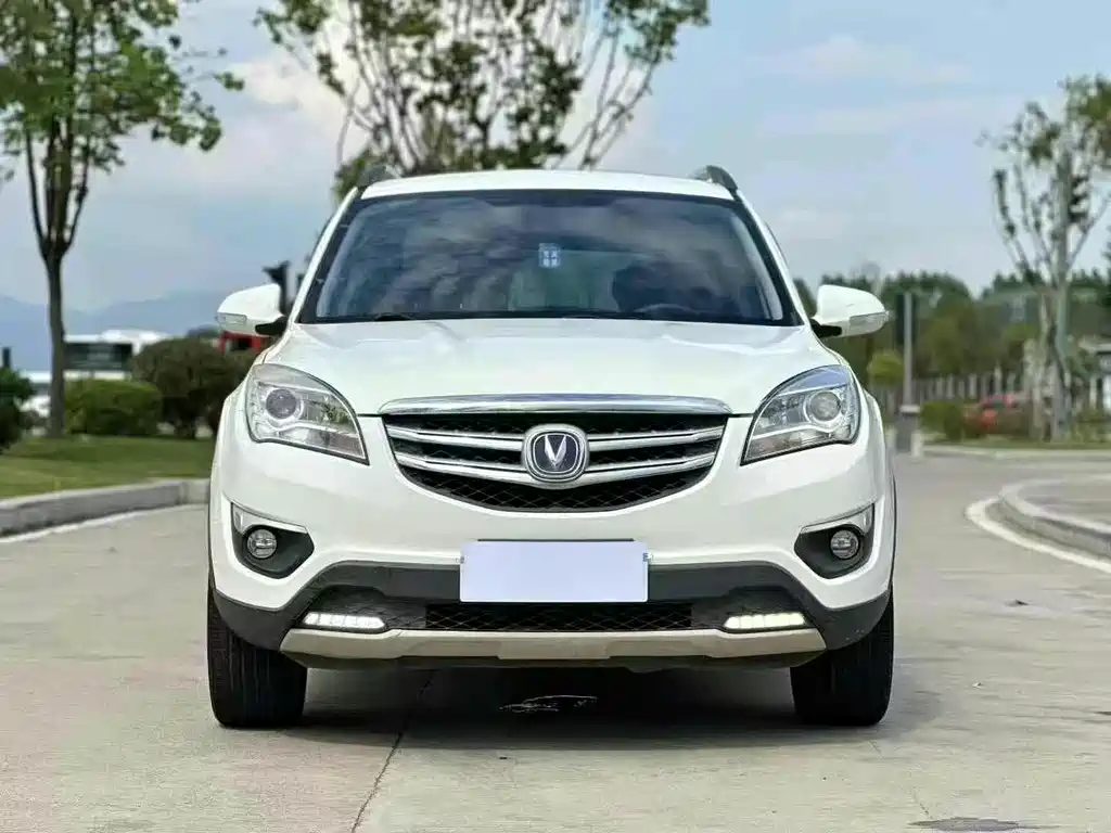 CHANGAN CS35