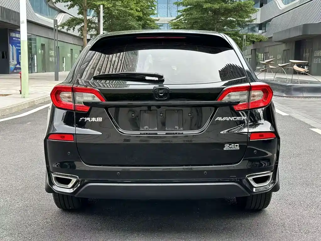 Honda Avancier — миниатюра 6