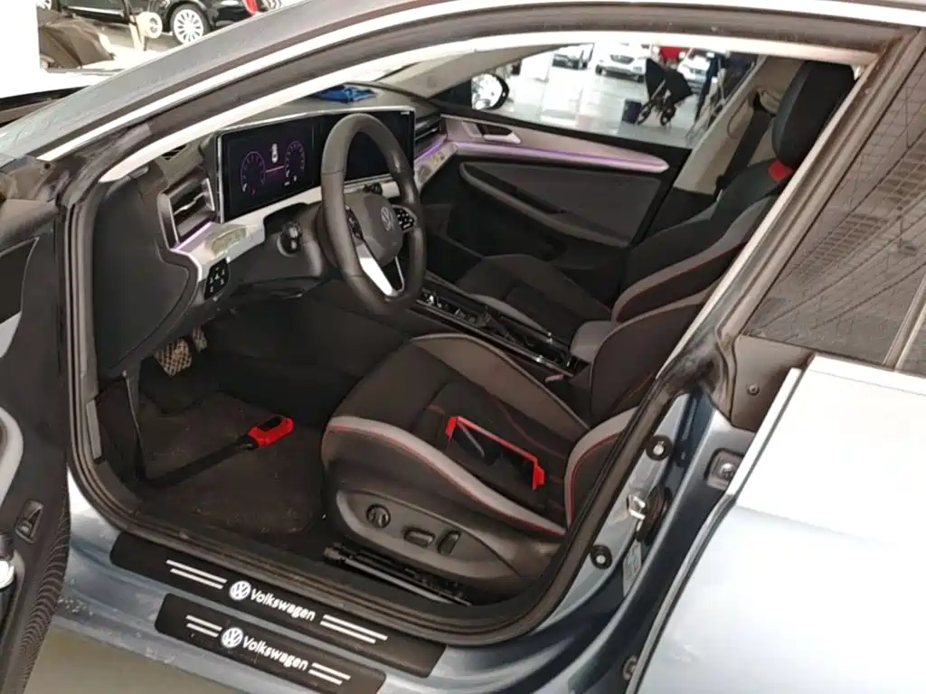 Volkswagen Lamando — миниатюра 15
