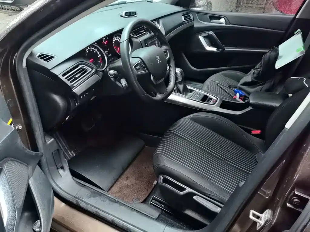 Peugeot 408 — миниатюра 15