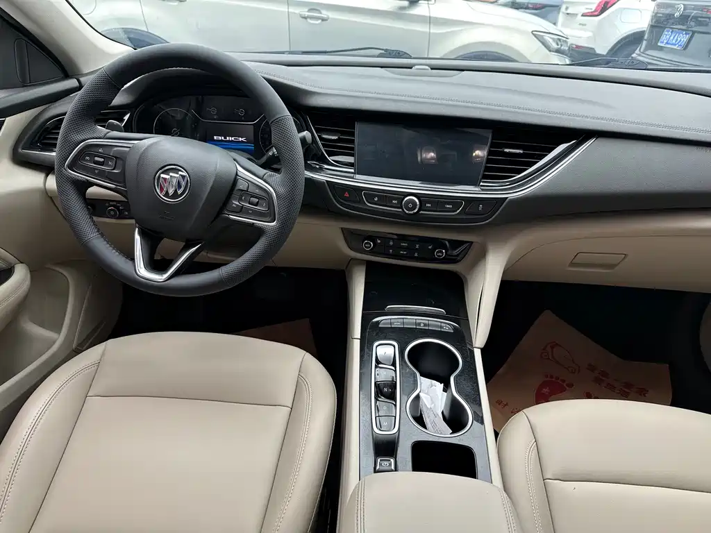 Buick Regal — миниатюра 8