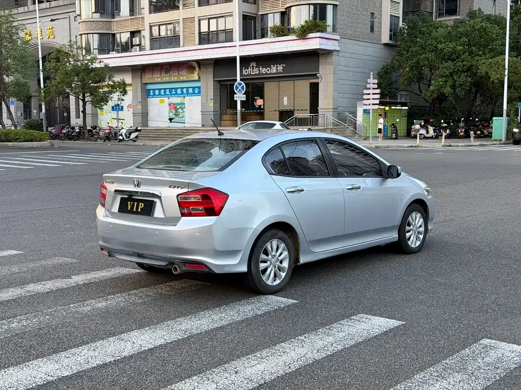 Honda City Classic — миниатюра 7