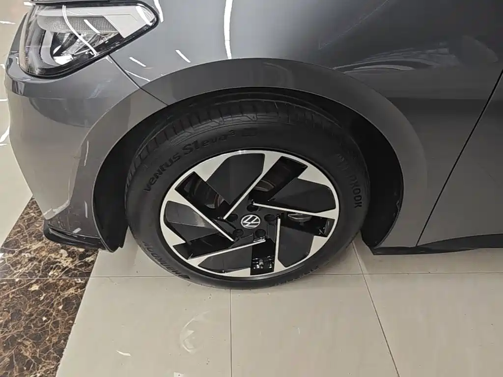 Volkswagen ID.3 — миниатюра 23