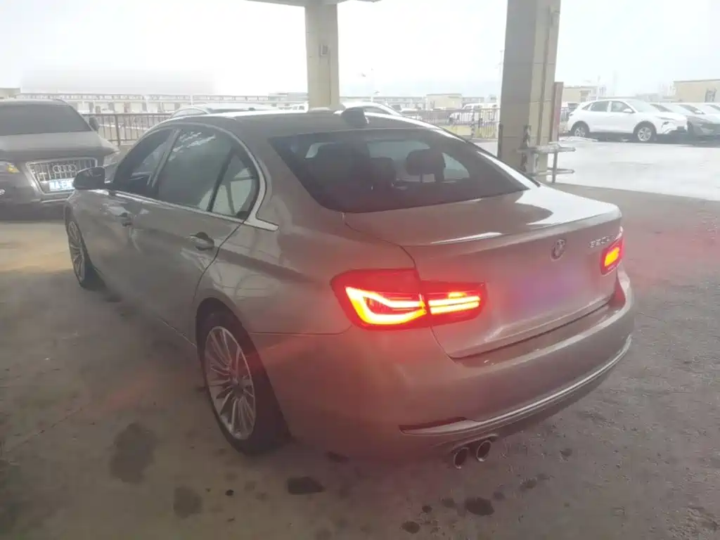 BMW 3 Series — миниатюра 5