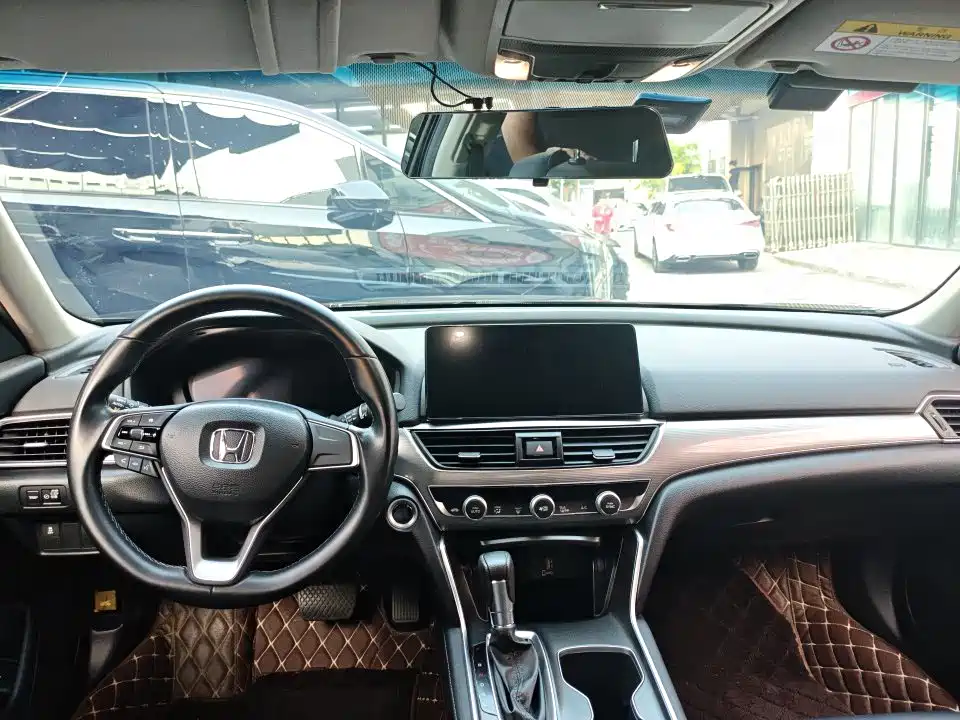 Honda Accord — миниатюра 2