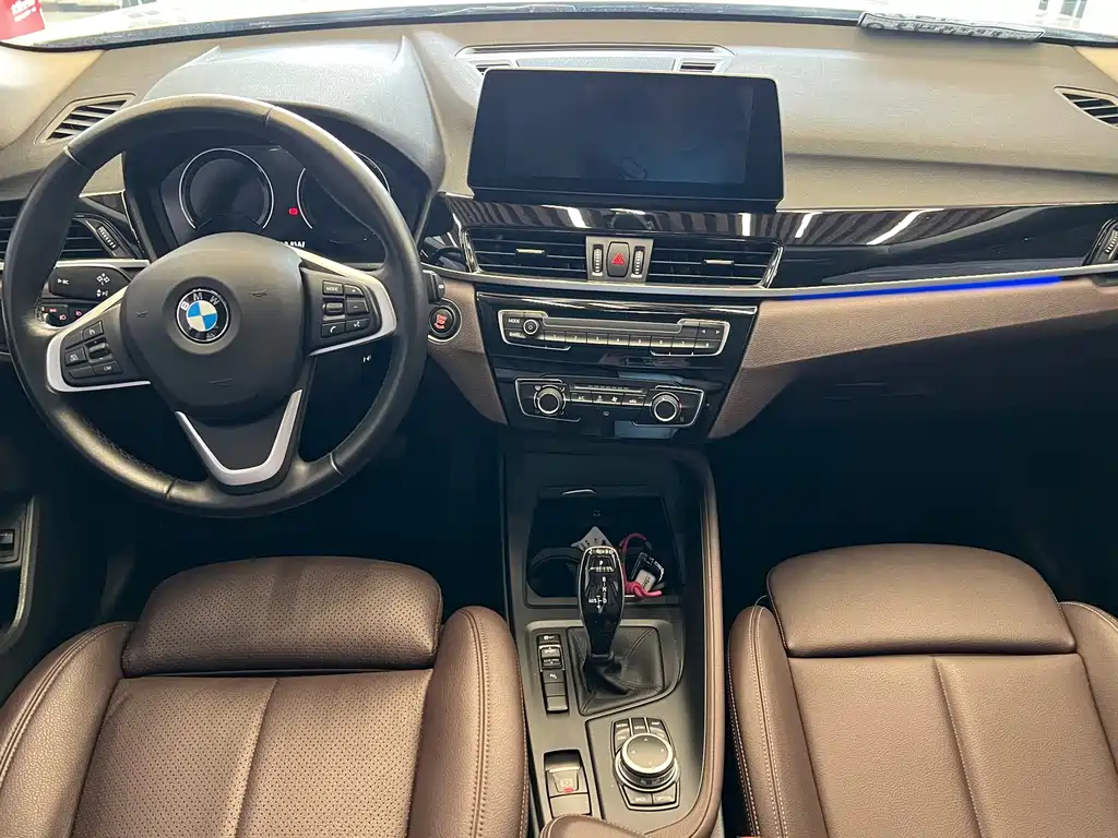 BMW X1 — миниатюра 10