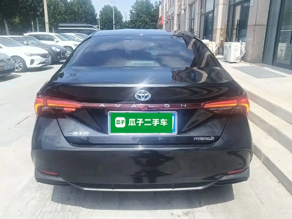 Toyota Avalon — миниатюра 6