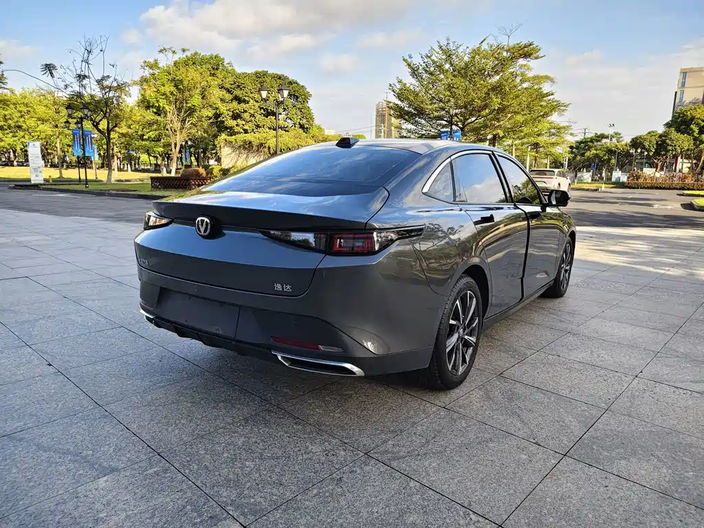 Changan Yida — миниатюра 19