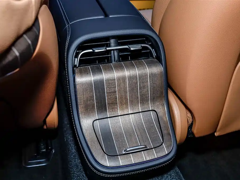 Mercedes-Benz E-Class E 2025 E 300 L Luxury