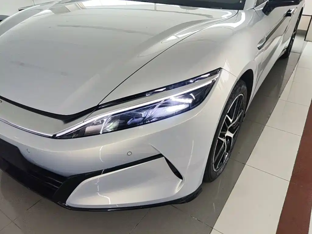 BYD Han L — миниатюра 24
