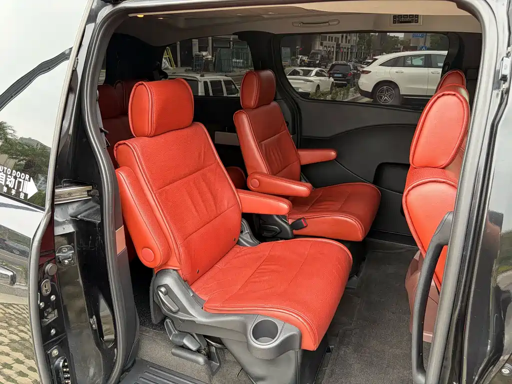 Nissan Quest — миниатюра 14