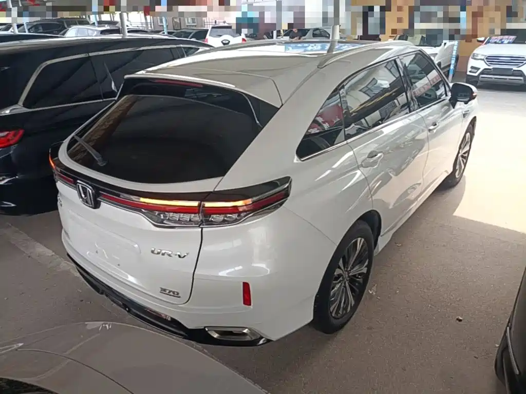 Honda UR-V — миниатюра 7