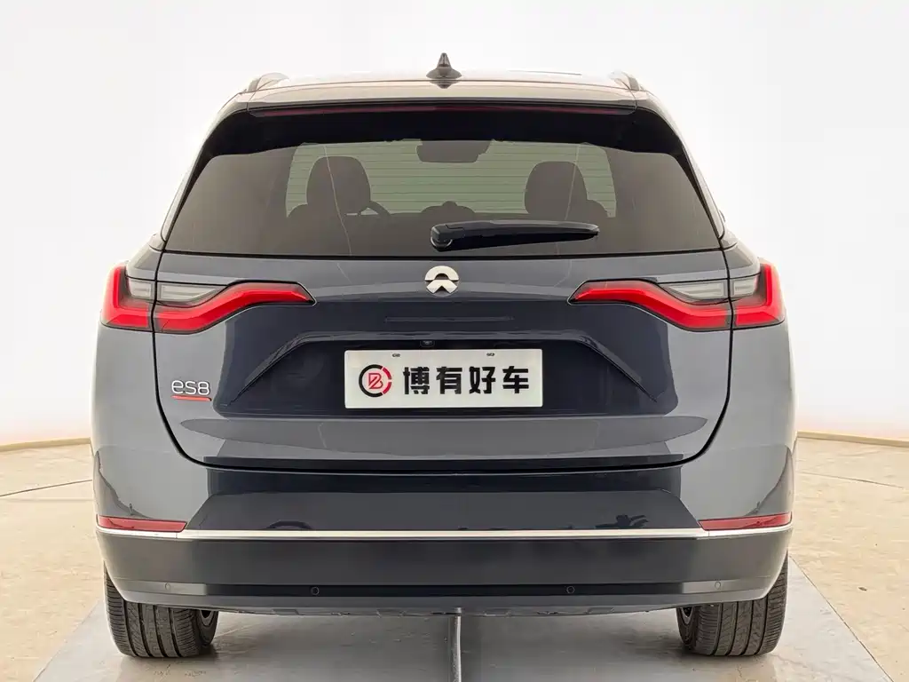 NIO ES8 — миниатюра 12